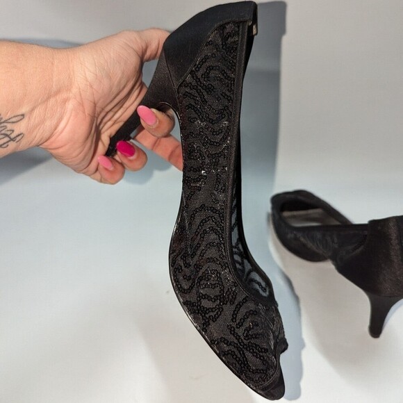 Adrianna Papell 9M Black Sequin Embellished Peep Toe Heels - Picture 4 of 6